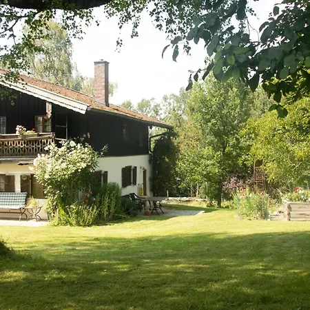 Auf Dem Land Apartment